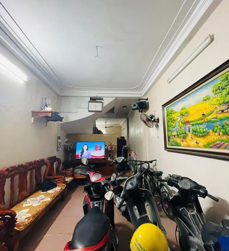 Bán nhà riêng 6 tầng tại Tây Hồ, nhà có thang máy, ngõ ô tô đỗ cửa... Bán nhà riêng tại Tây Hồ, Hà Nội 01