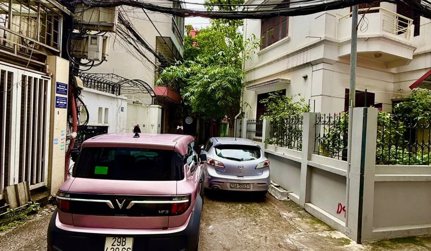 SIÊU PHẨM NHÀ PHỐ CẦU GIẤY – Ô TÔ TẢI VÀO GARA – 2 MẶT THOÁNG – XÂY DỰNG TÂM HUYẾT... Bán nhà riêng tại Cầu Giấy, Hà Nội 01