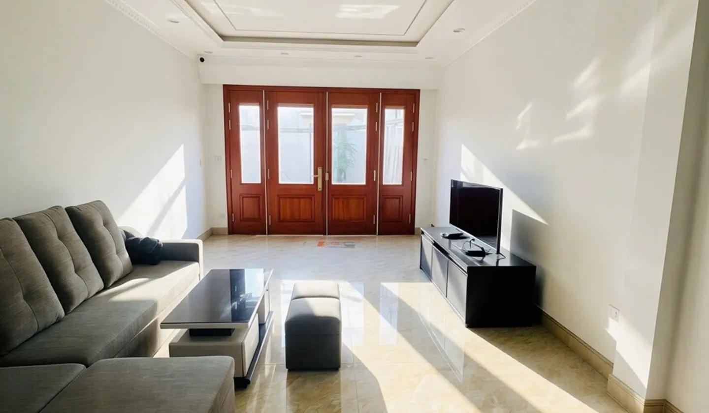 Nhà 6 Tầng Thang Máy Tại Cầu Giấy - Nét Hiện Đại Giữa Trung Tâm... Bán nhà riêng tại Nghĩa Đô, Hà Nội 01
