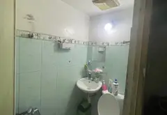 Nhà 3 tầng nở hậu ở trung tâm Quận 10, giá tốt... Bán nhà riêng tại Hòa Hưng, Hồ Chí Minh 03
