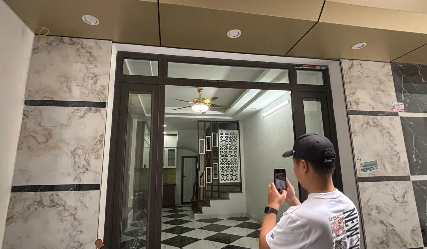 Bán nhà 5 tầng mới xây phường Long Biên, giá 6.5 tỷ... Bán nhà riêng tại Long Biên, Hà Nội 01