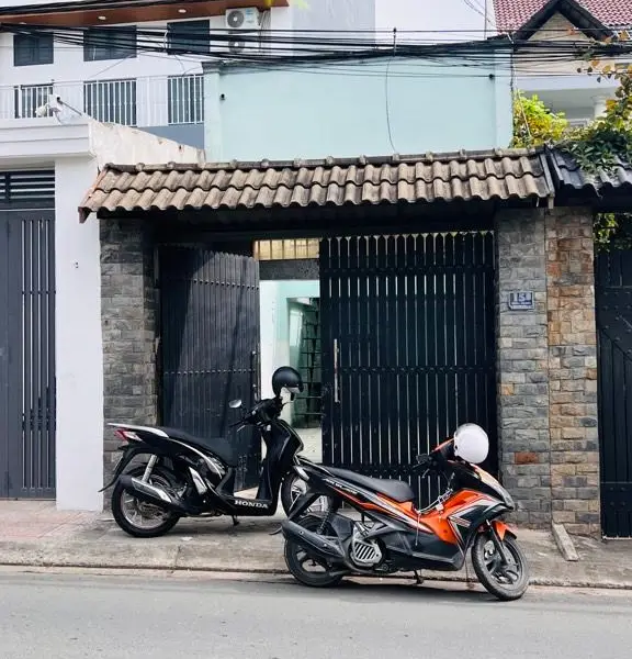 Bán nhà cấp 4 mặt tiền đường số 8, phường Lê Văn Việt, hướng Đông Nam, tiện xây mới... Bán owner_side tại Tăng Nhơn Phú, Hồ Chí Minh 01