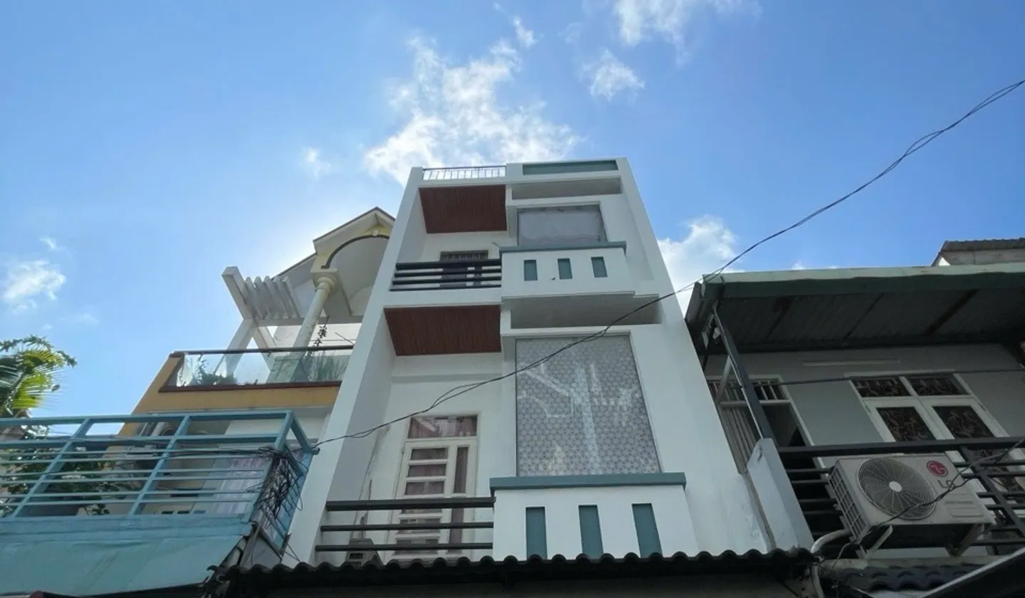 Nhà 3 tầng 40m2, giá tốt, hẻm ô tô tại quận sầm uất, cơ hội đầu tư đáng sở hữu... Bán nhà riêng tại Bình Tân, Hồ Chí Minh 01