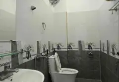 Nhà riêng 3 tầng rộng 64m² tại khu vực Trần Nhân Tông với thiết kế tiện nghi cho gia đình... Bán nhà riêng tại Kiến An, Hải Phòng 10