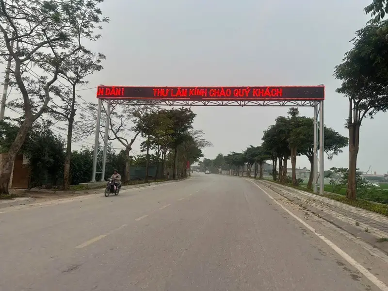 Bán đất 123m2 mặt tiền 8.3m tại Lỗ Khê, Liên Hà, giá 9.3 tỷ... Bán đất tại Thư Lâm, Hà Nội 01