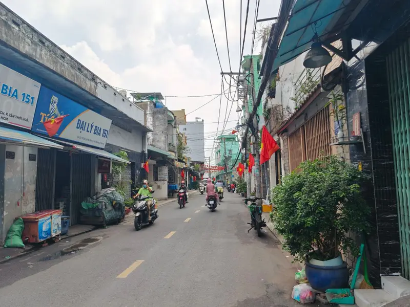 Bán nhà riêng rộng 200m² tại Tân Phú, giá chỉ 16 tỷ thương lượng... Bán nhà riêng tại Phú Thạnh, Hồ Chí Minh 01
