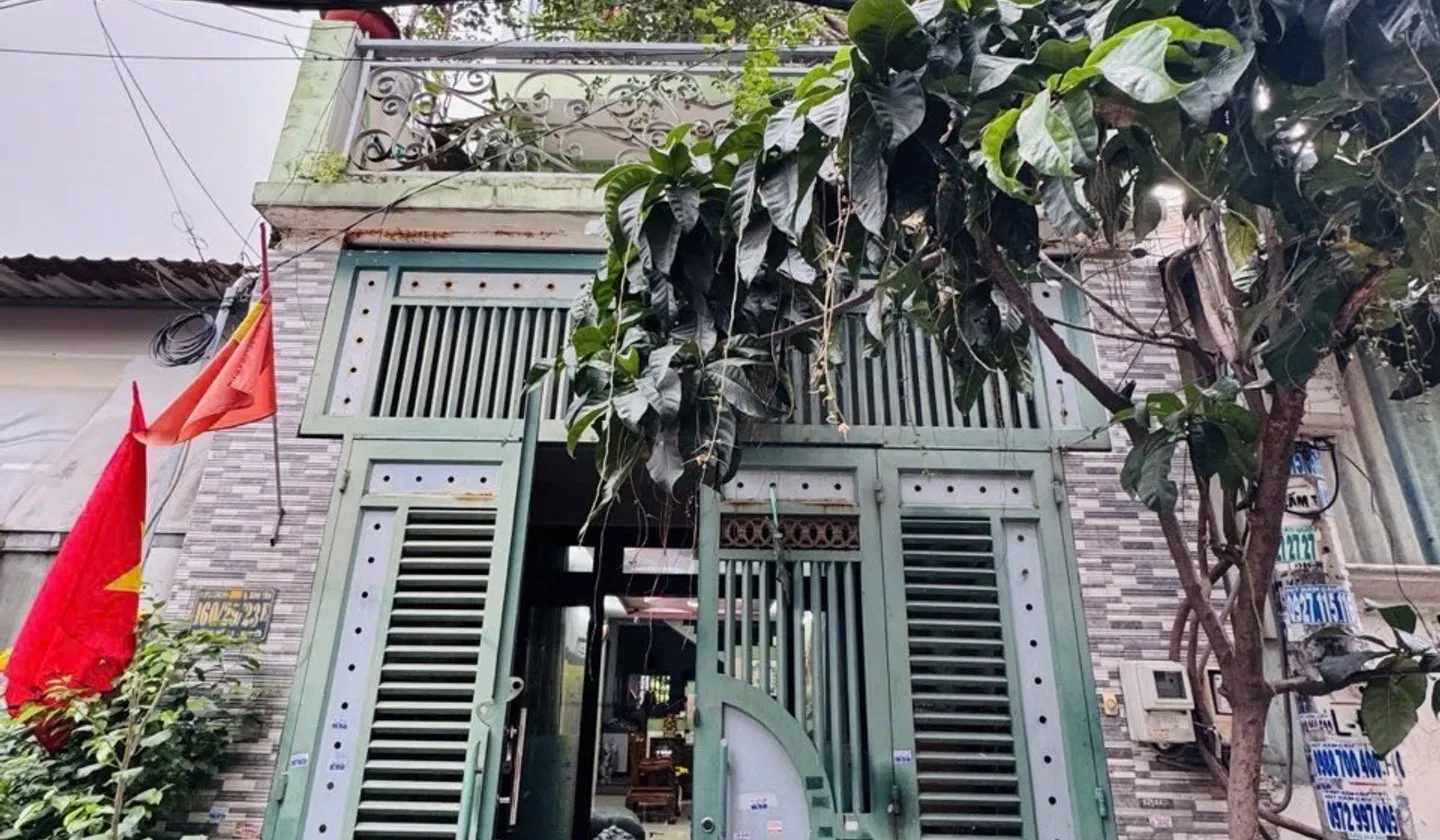 Bán nhà 3 tầng 81m2 mặt tiền 4m tại Bình Tân, giá 6.9 tỷ... Bán nhà riêng tại Bình Hưng Hòa, Hồ Chí Minh 01