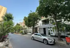 🏡🔥 BIỆT THỰ TẤN TRƯỜNG – NAM LONG, PHÚ THUẬN, Q7
✨ CẠNH PHÚ MỸ HƯNG – ĐƯỜNG 12M – THANG MÁY... Bán nhà mặt phố tại Phú Thuận, Hồ Chí Minh 01