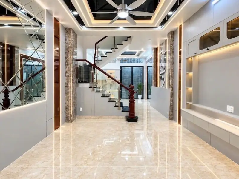 XE HƠI ĐẬU CỬA - QUẬN 7 - ĐỐI DIỆN SÂN VẬN ĐỘNG BỘ CÔNG AN 

📍 HOÀNG QUỐC VIỆT - KHU ĐÔ THỊ PMH... Bán nhà riêng tại Tân Mỹ, Hồ Chí Minh 01