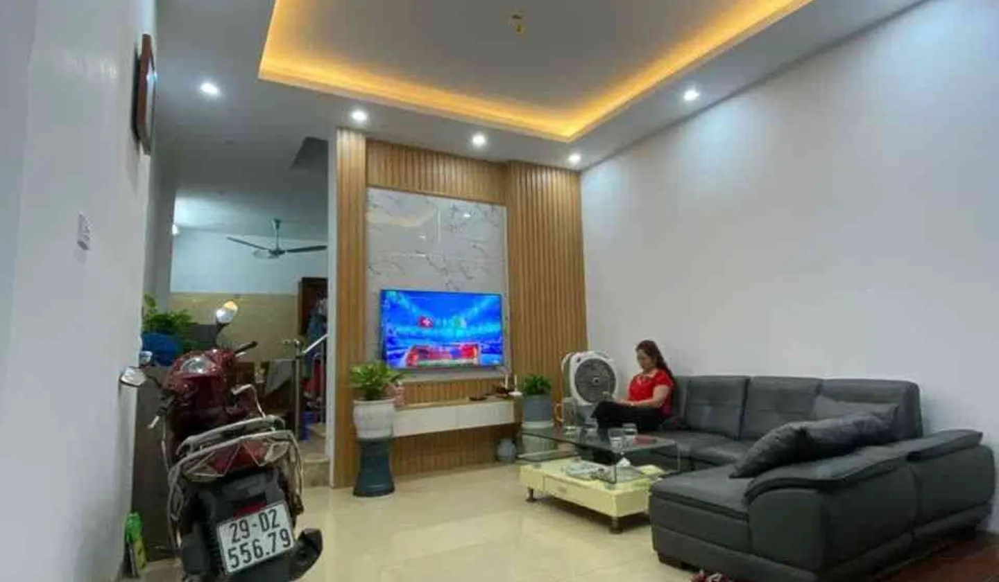 CHỈ HƠN 9 TỶ CÒN THƯƠNG LƯỢNG - CẦN BÁN NHÀ PHỐ CẦU GIẤY - GẦN Ô TÔ... Bán nhà riêng tại Cầu Giấy, Hà Nội 01