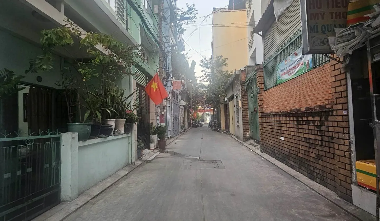 Nhà 5 tầng hiện đại, hẻm xe tải Thành Mỹ, giá hấp dẫn... Bán nhà riêng tại Tân Hòa, Hồ Chí Minh 01