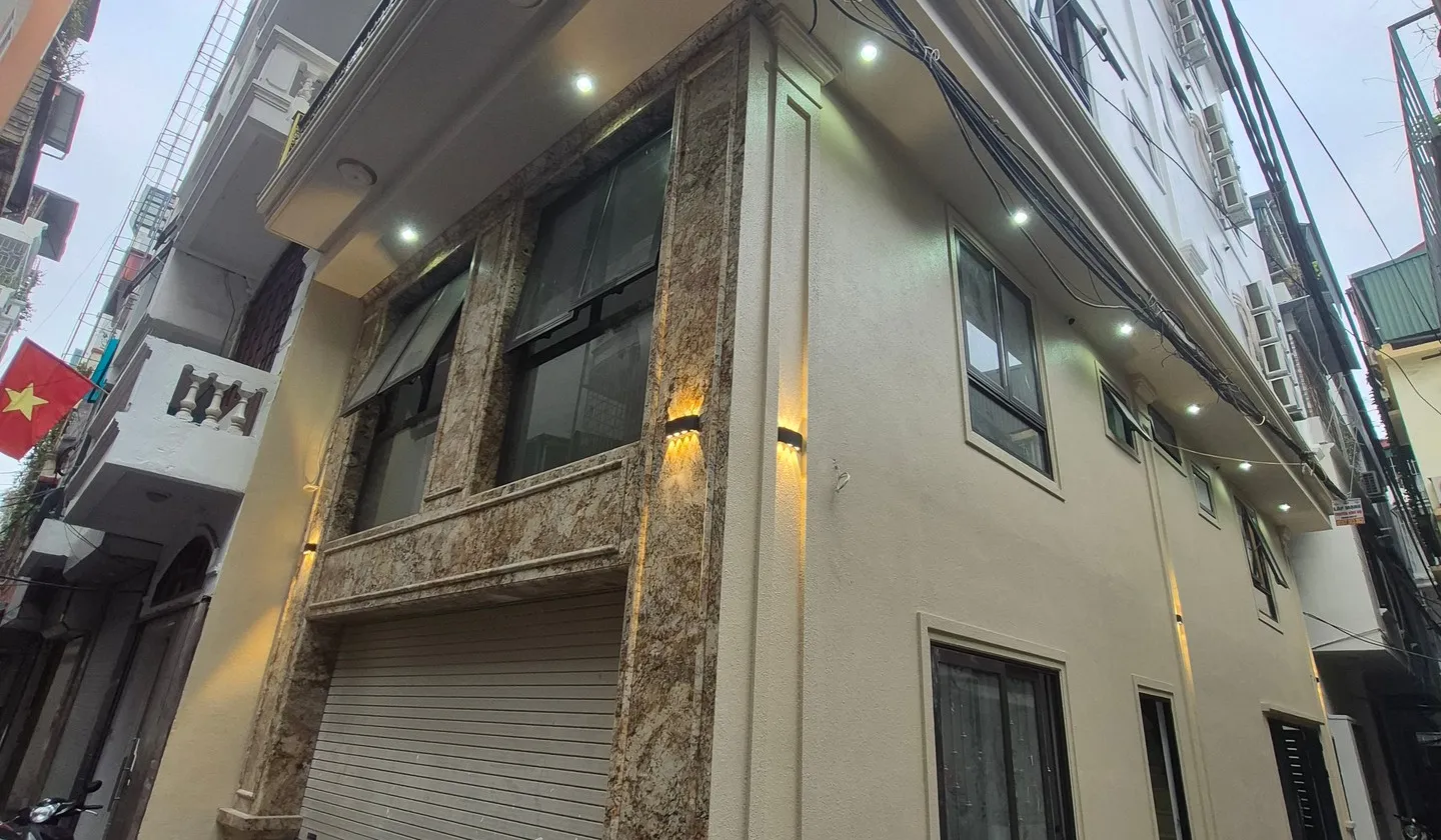 Bán chung cư mini 8 tầng lô góc, 26 phòng, mặt tiền rộng tại trung tâm... Bán chung cư mini tại Đống Đa, Hà Nội 01