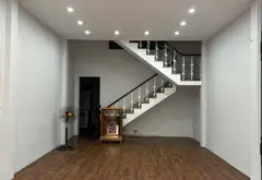 Bán nhà mặt phố 70 m² khu Hải Châu, Đà Nẵng - 11.8 tỷ, kinh doanh sầm uất... Bán nhà mặt phố tại Hải Châu, Đà Nẵng 03