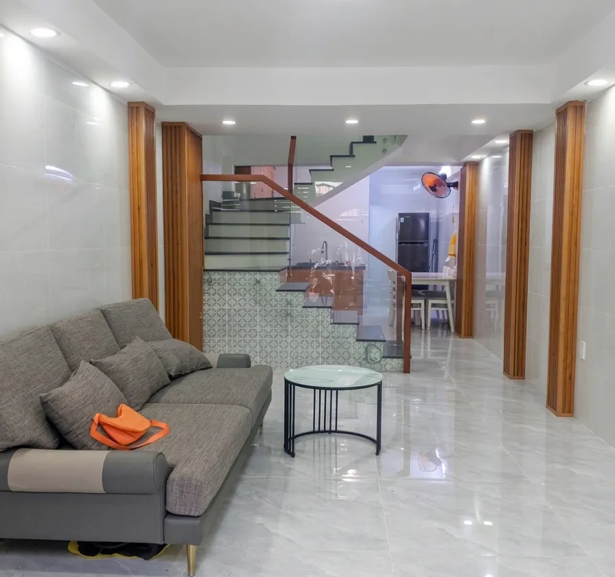 NHÀ GẦN CHỢ, TRƯỜNG HỌC, THUẬN TIỆN SINH HOẠT HẰNG NGÀY.... Bán nhà riêng tại Bình Thới, Hồ Chí Minh 01