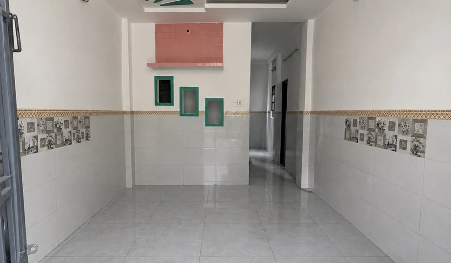 Bán nhà hẻm Bà Hom, Quận 6, 29m2, 2 tầng 2pn. Giá 3.8 tỷ... Bán nhà riêng tại Phú Lâm, Hồ Chí Minh 01