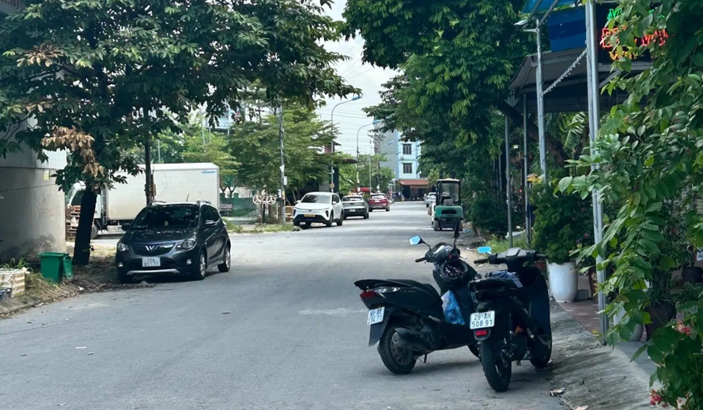 Bán văn phòng 3.5 tầng tại khu đô thị Tân Việt Tiến, diện tích 90m2... Bán văn phòng tại Đại Đồng, Bắc Ninh 01