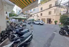 Nhà 2 tầng nhỏ xinh trung tâm Quận 3, vừa ở vừa cho thuê siêu lợi... Bán nhà riêng tại Nhiêu Lộc, Hồ Chí Minh 01