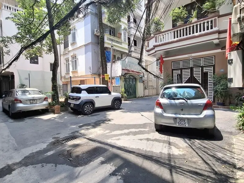 Bán nhà riêng Nguyễn Trãi diện tích 69.6m², 5.5 tầng, ô tô đỗ cửa thuận tiện... Bán nhà riêng tại Khương Đình, Hà Nội 01