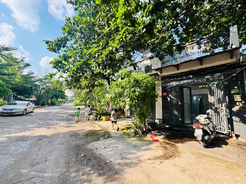 Bán nhà 2 tầng 60m2 tại Phạm Hùng giáp Bến Xe quận 8 , giá 4,6 tỷ đồng... Bán nhà riêng tại Bình Hưng, Hồ Chí Minh 01