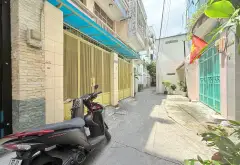 CƠ HỘI SỞ HỮU NHÀ 5 TẦNG TRUNG TÂM QUẬN 10 GIÁ TỐT... Bán nhà riêng tại Diên Hồng, Hồ Chí Minh 01