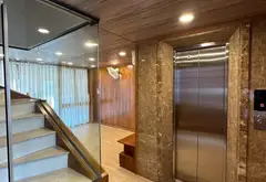 HẺM XE TẢI TRƯỚC SAU - NỘI THẤT GỖ CAO CẤP NHẬP TỪ NGA - THANG MÁY - 6 TẦNG... Bán nhà riêng tại Gia Định, Hồ Chí Minh 02