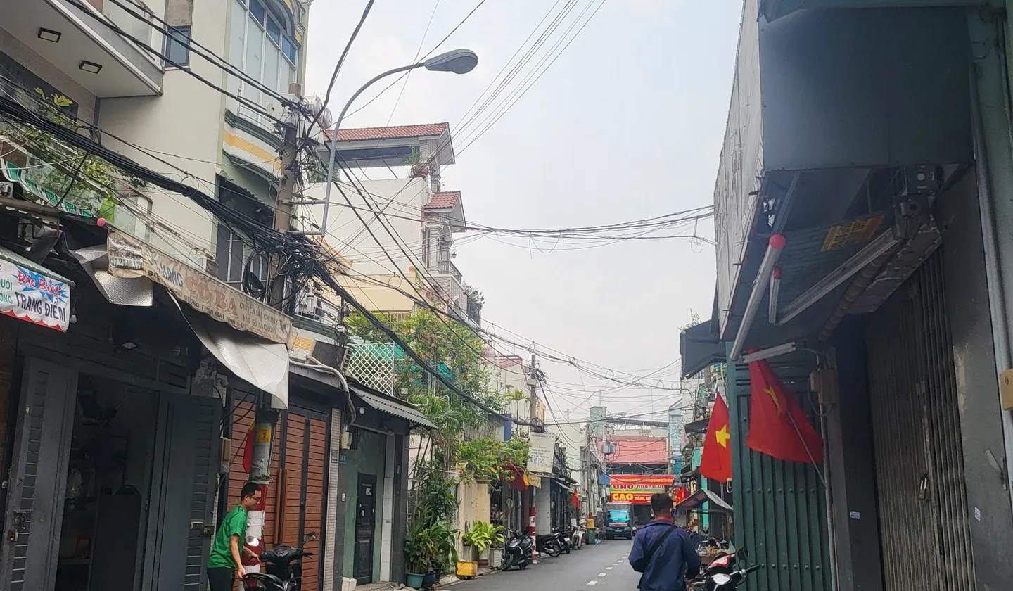 Nhà Mặt Phố Sầm Uất Gần Chợ Bà Hoa, Tân Bình... Bán nhà mặt phố tại Bảy Hiền, Hồ Chí Minh 01