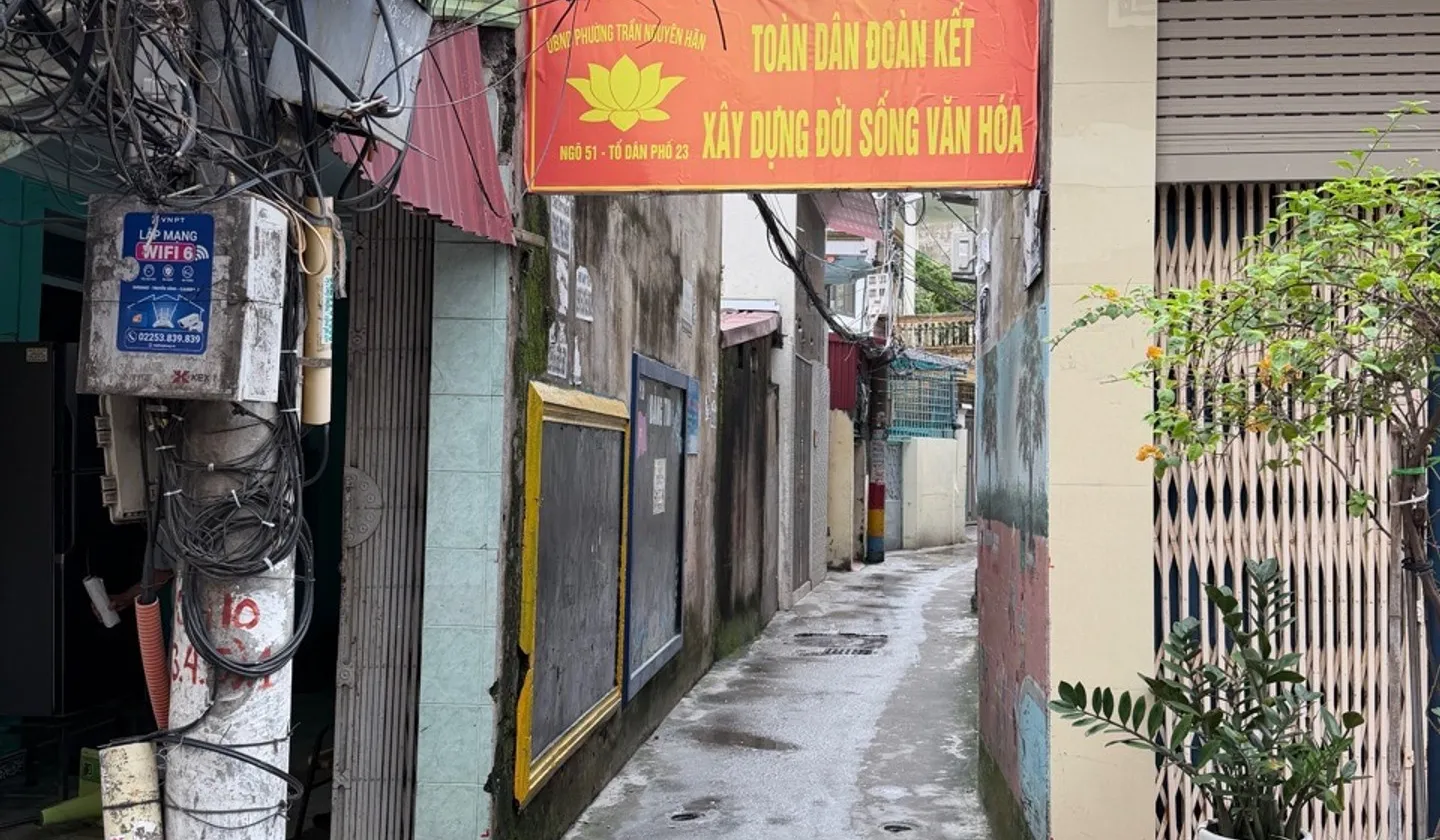 Nhà gốc dân xây riêng tại phố Dư Hàng, sân cổng rộng rãi đón đầu cơ hội hiếm có... Bán nhà riêng tại Lê Chân, Hải Phòng 01