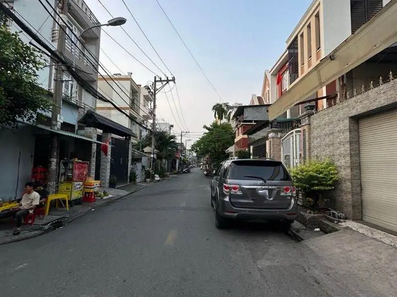🏡 HOT - NHÀ HẺM XE HƠI THÔNG SONG HÀNH - TRUNG MỸ TÂY Q12 - DTCN 181m²- 8m x 25m – 3 tầng - 11.2TỶ... Bán nhà riêng tại Trung Mỹ Tây, Hồ Chí Minh 01
