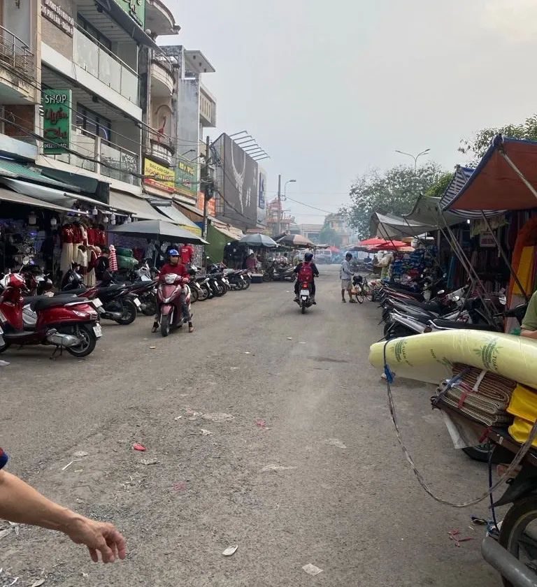 Nhà mặt phố 4 tầng khu chợ Phú Lâm, Quận 6 giá 19 tỷ... Bán nhà mặt phố tại Phú Lâm, Hồ Chí Minh 01