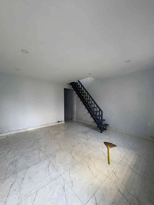 Bán nhà Long Trường Quận 9 tại Hồ Chí Minh 02