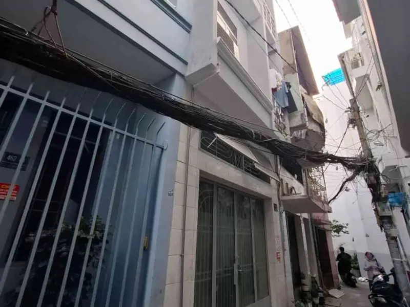 Nhà Đẹp 4 Tầng, Vị Trí Vàng Nguyễn Tri Phương... Bán nhà riêng tại Vườn Lài, Hồ Chí Minh 01