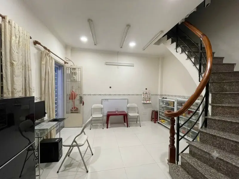 Nhà đẹp, khu Đức Nhuận giá hợp lý, sẵn cho thuê... Bán nhà riêng tại Đức Nhuận, Hồ Chí Minh 01