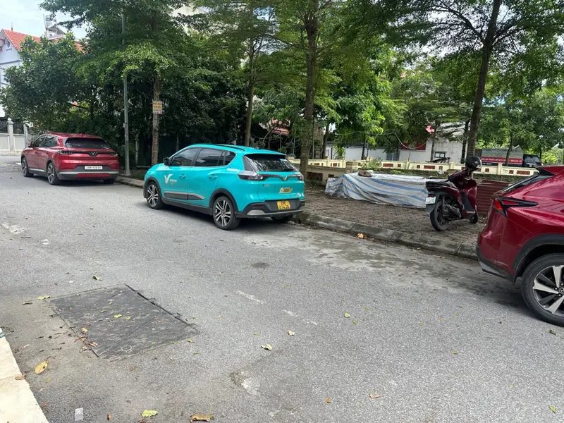 Bán nhà 3 tầng lô góc vị trí đắc địa tặng đất, giá tốt tại Liên Hà... Bán nhà riêng tại Thư Lâm, Hà Nội 01