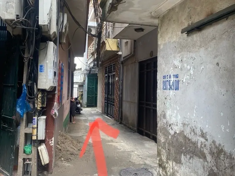 Nhà cho vk ck trẻ hoặc sinh viên học đại học, ngõ rộng tại Vĩnh Tuy/ gần đh kinh công /giá hợp lý/... Bán nhà riêng tại Vĩnh Tuy, Hà Nội 01