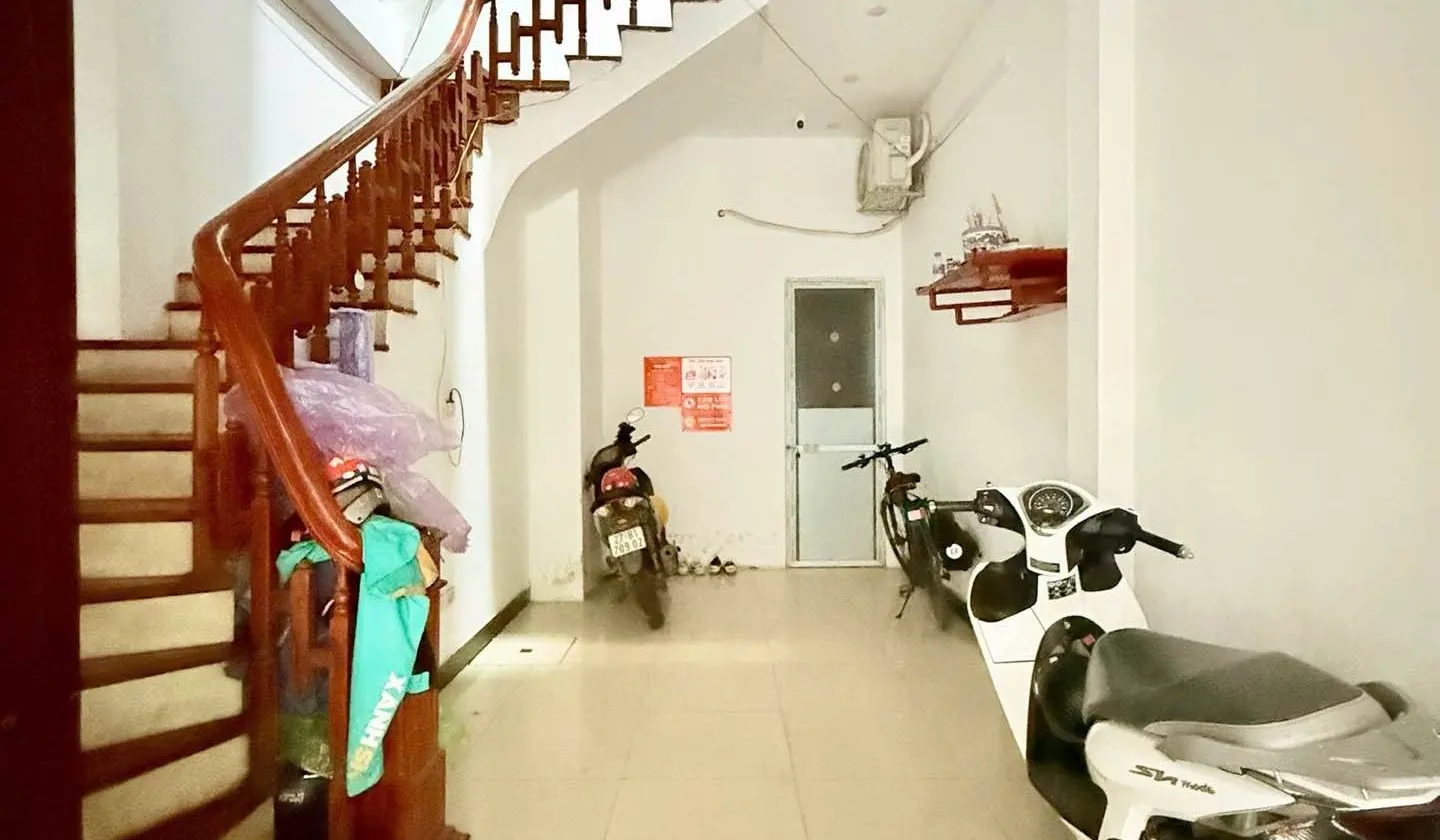 Nhà 5 tầng Kim Giang, 9 phòng cho thuê, ngõ thông thoáng... Bán nhà riêng tại Định Công, Hà Nội 01