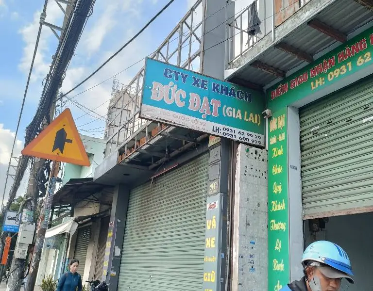 Bán nhà mặt phố vị trí đắc địa tại phường Tân Thới Nhất, quận 12, diện tích lớn 167,9 m2... Bán nhà mặt phố tại Trung Mỹ Tây, Hồ Chí Minh 01