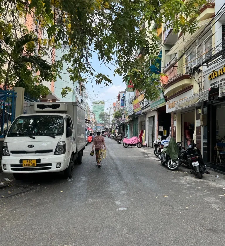 Nhà mặt phố kinh doanh đỉnh, ngay chợ Tân Bình giá siêu hấp dẫn... Bán nhà mặt phố tại Tân Hòa, Hồ Chí Minh 01