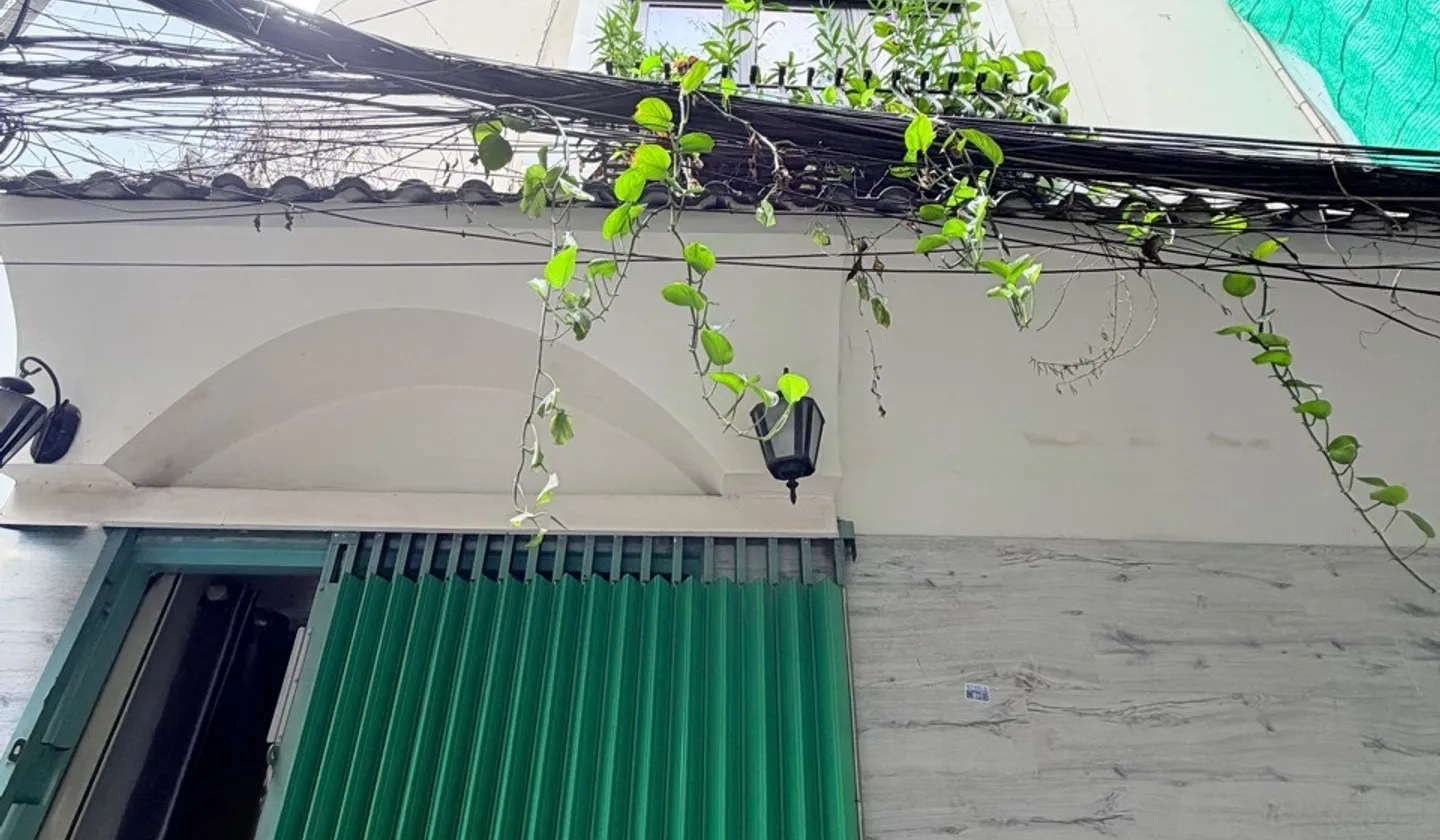 Nhà 4 tầng Quận 10, full nội thất xịn, giá tốt... Bán nhà riêng tại Vườn Lài, Hồ Chí Minh 01