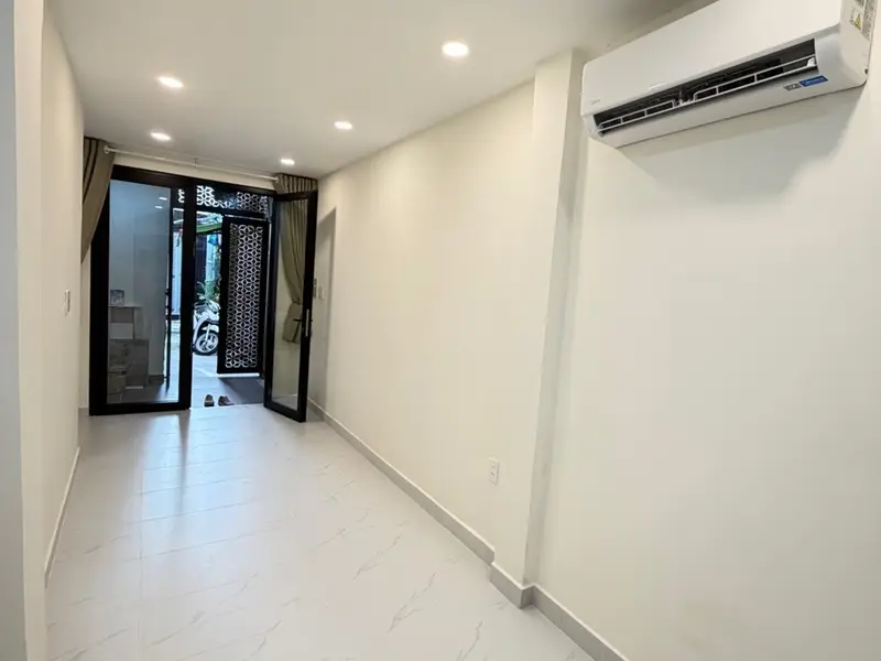 Bán nhà 2 tầng, 2 phòng ngủ tại Phú Nhuận, giá 4,6 tỷ... Bán nhà riêng tại Phú Nhuận, Hồ Chí Minh 01