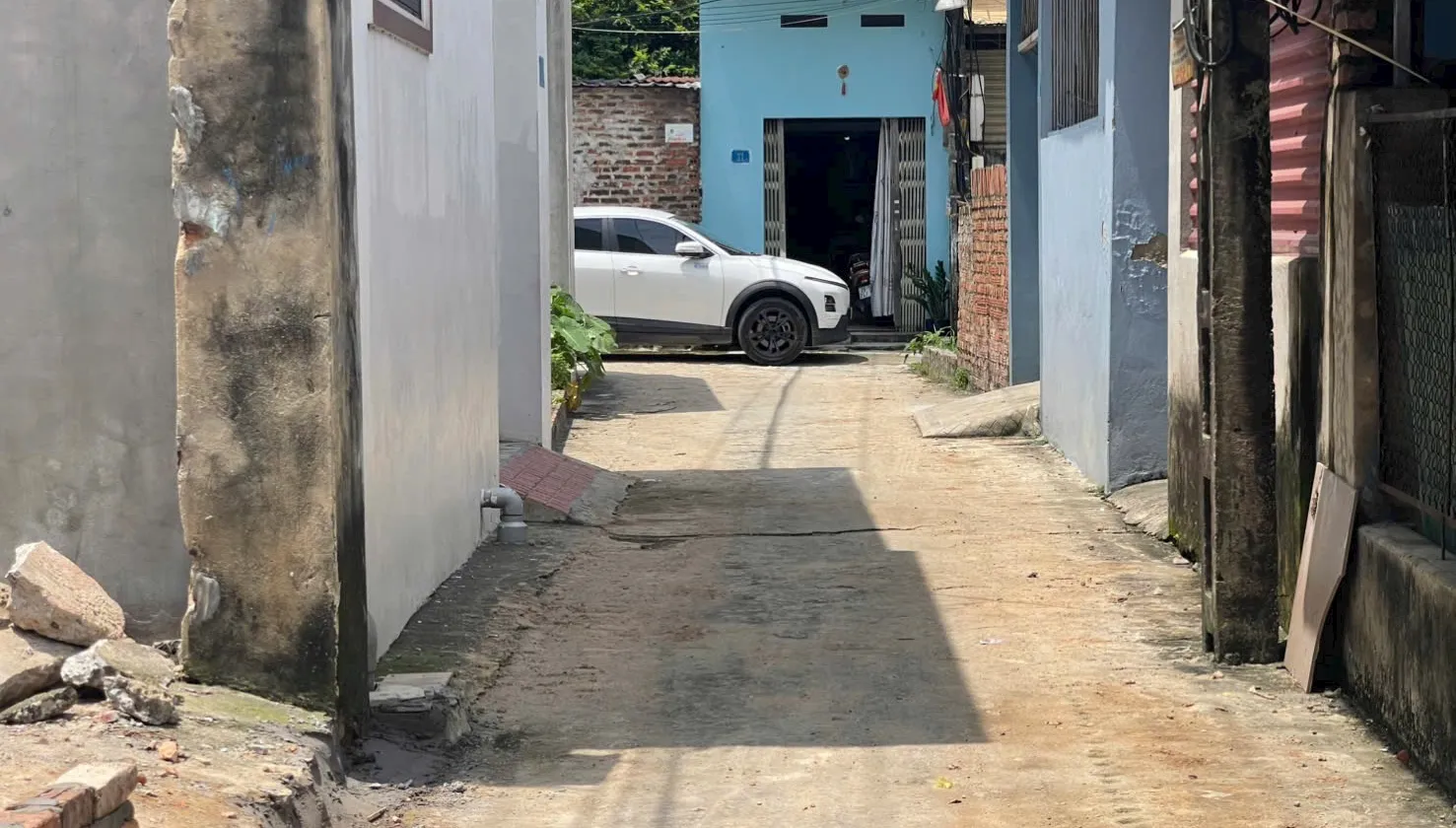 🔥 BÁN ĐẤT XUÂN BÁCH – 85M² – Ô TÔ VÀO TẬN ĐẤT - GẦN KCN NỘI BÀI - MT 8M - GIÁ 2,5$ .... Bán đất tại Nội Bài, Hà Nội 01