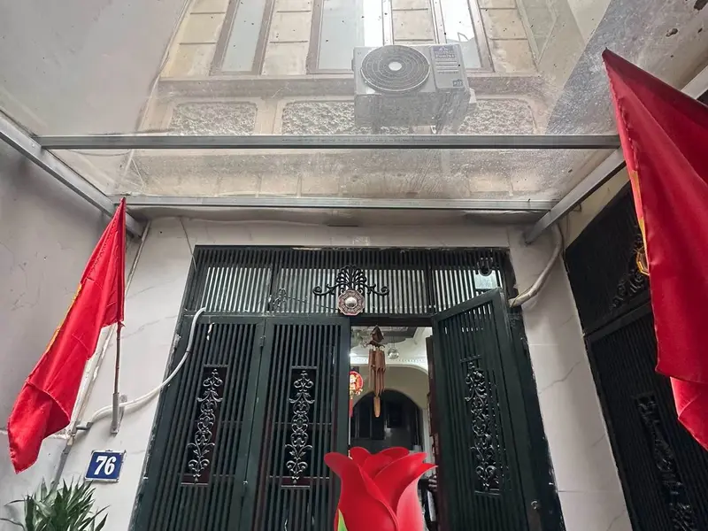 Bán nhà KIM GIANG 32m MẶT NGÕ THÔNG ngõ rộng gần phố gần khu đô thị - Trường đại học 7.45tỷ sổ đỏ.... Bán nhà riêng tại Định Công, Hà Nội 01