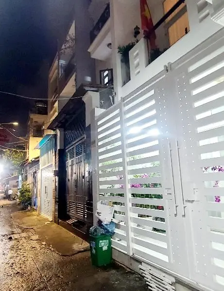 Nhà riêng , ngang 6m, 110m², 5PN, Bùi Minh Trực, Quận 8 - Giá rẻ 9.2 tỷ, cơ sở pháp lý đầy đủ... Bán nhà riêng tại Bình Đông, Hồ Chí Minh 01