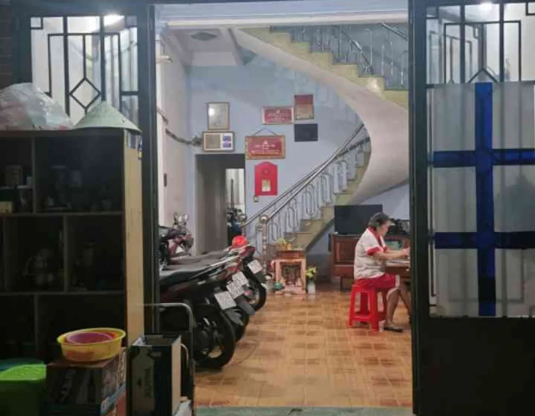 Nhà rộng rãi, hẻm xe tải thoải mái quận Tân Sơn Nhì... Bán nhà riêng tại Tân Sơn Nhì, Hồ Chí Minh 01