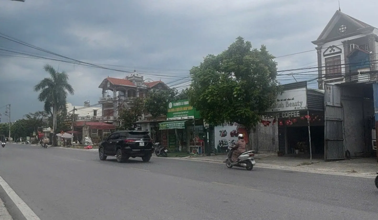 Bán nhà mặt phố Phan Đăng Lưu, 128.6m², kinh doanh sầm uất, giá chỉ hơn 5 tỷ... Bán nhà mặt phố tại An Hải, Hải Phòng 01