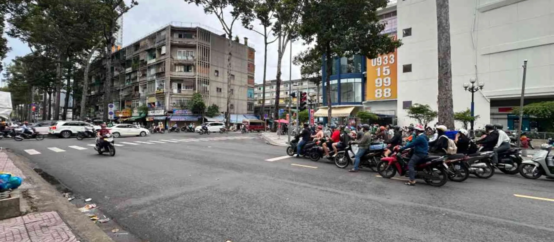 Xung quanh đầy đủ chợ, trường học, bệnh viện và tiện ích sinh hoạt; khu vực Lý Thường Kiệt có tín... Bán nhà mặt phố tại Minh Phụng, Hồ Chí Minh 01