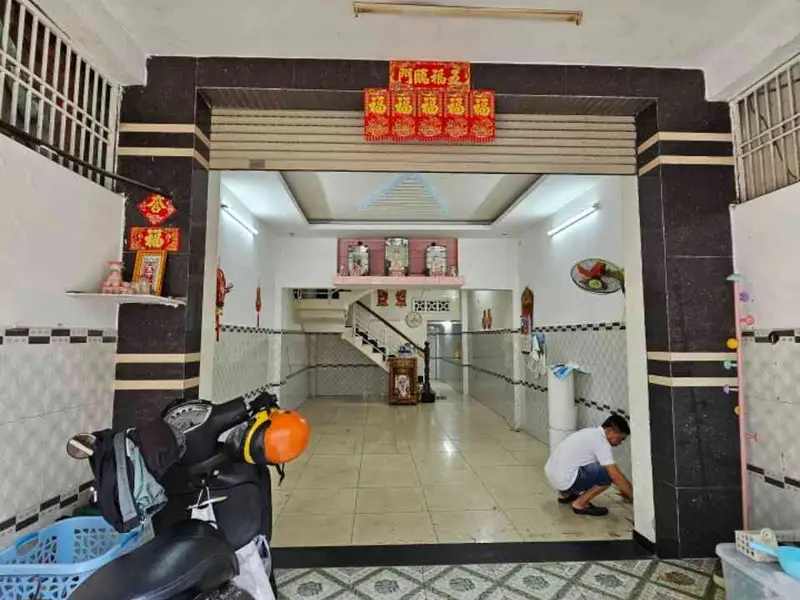 Ngộp ngân hàng giảm sau nhà đất 64m2 mới nhỉnh 6ty ngay chợ Bình Long -Aeon Tân Phú kế bên... Bán nhà riêng tại Bình Hưng Hòa, Hồ Chí Minh 01