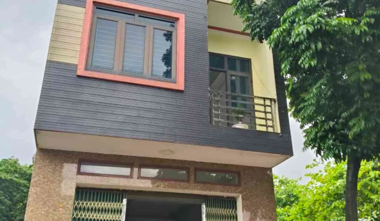 Nhà 3 tầng mặt phố Phù Khê - Vỉa hè rộng, ô tô đỗ thoải mái... Bán nhà mặt phố tại Phù Khê, Bắc Ninh 01