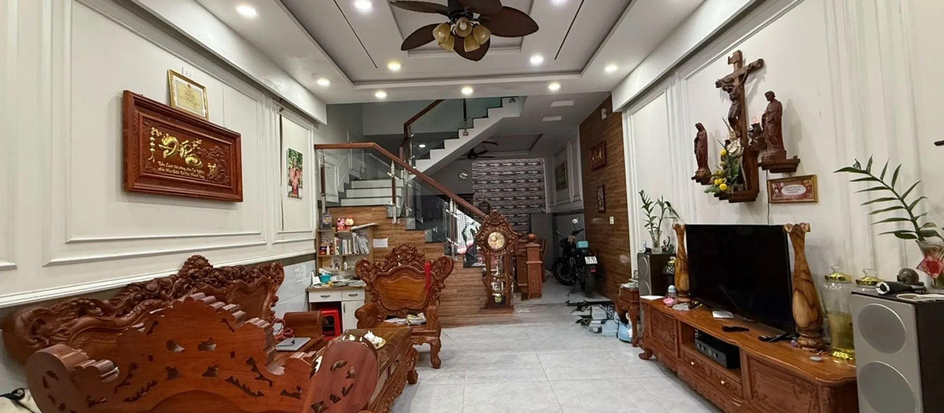 Bán nhà riêng Tân Thới Hiệp 3 tầng thiết kế hiện đại, khu nội bộ... Bán nhà riêng tại Tân Thới Hiệp, Hồ Chí Minh 01