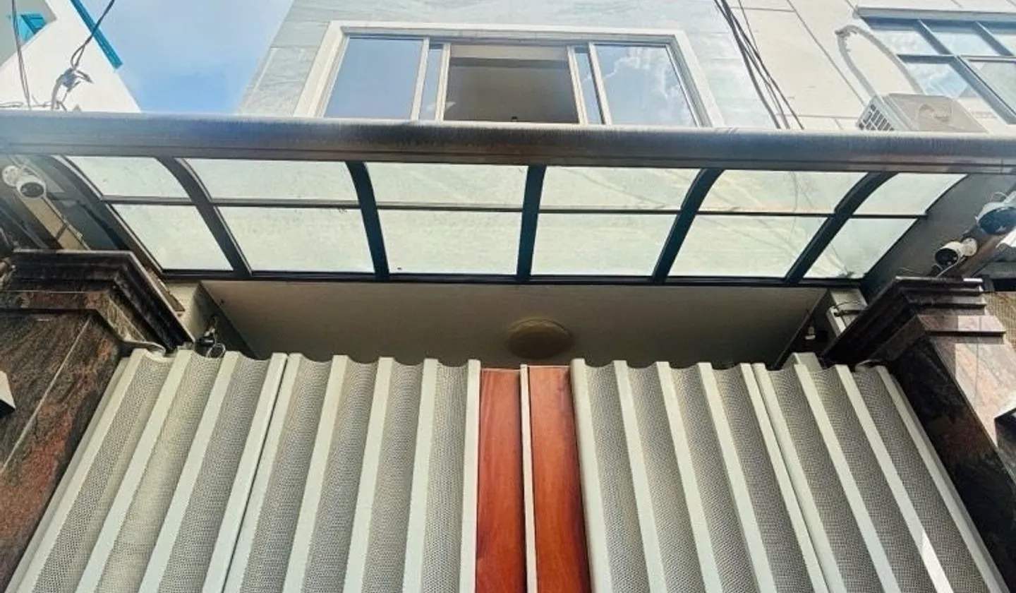 Trục Tôn Đản - 5 Tầng - 62m2 - Nhỉnh 8 Tỷ - Full Nội Thất Nhập Đức... Bán nhà riêng tại Khánh Hội, Hồ Chí Minh 01