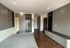 Bán nhà riêng 7 tầng diện tích 50.4m2 tại phường Việt Hưng, Long Biên... Bán nhà riêng tại Việt Hưng, Hà Nội 03